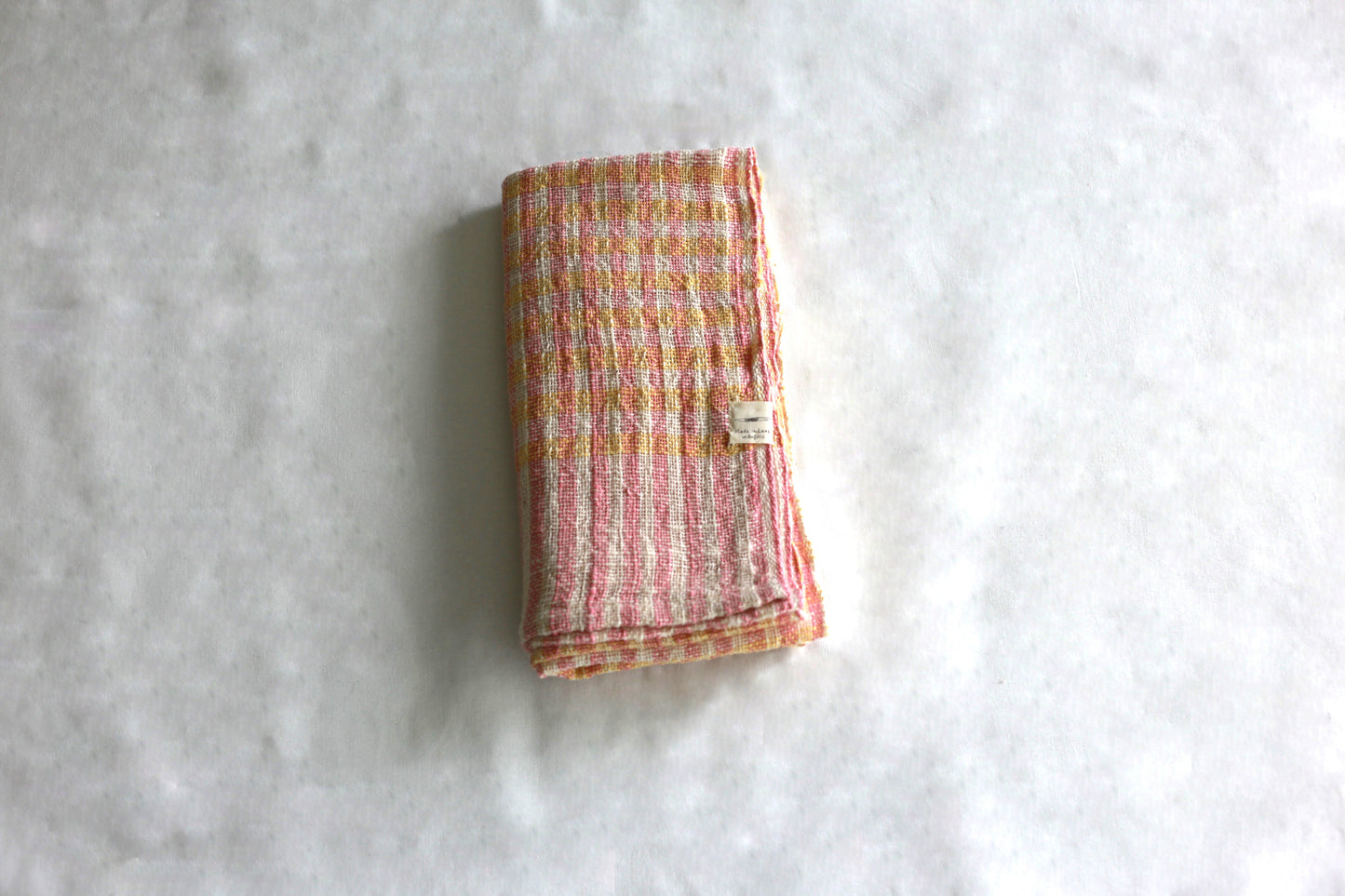 手紡ぎのやわらかいフェイスタオル