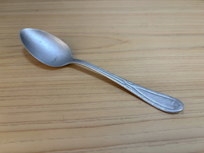 軽くて扱いやすいアルミ製カトラリー