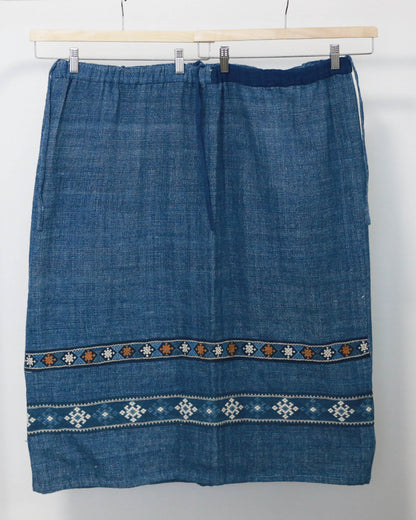 sinh maki skirt タイルー族ライン