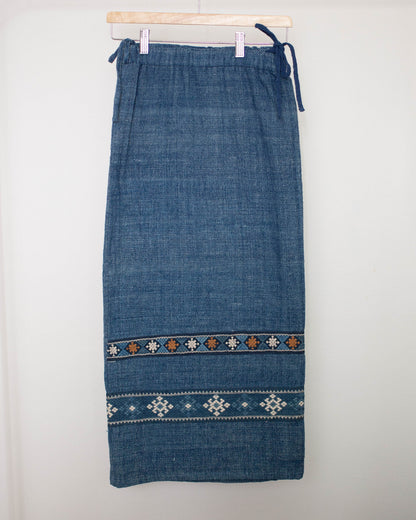 sinh maki skirt タイルー族ライン