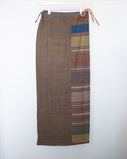 sinh maki skirt ブアローイさんのストライプ