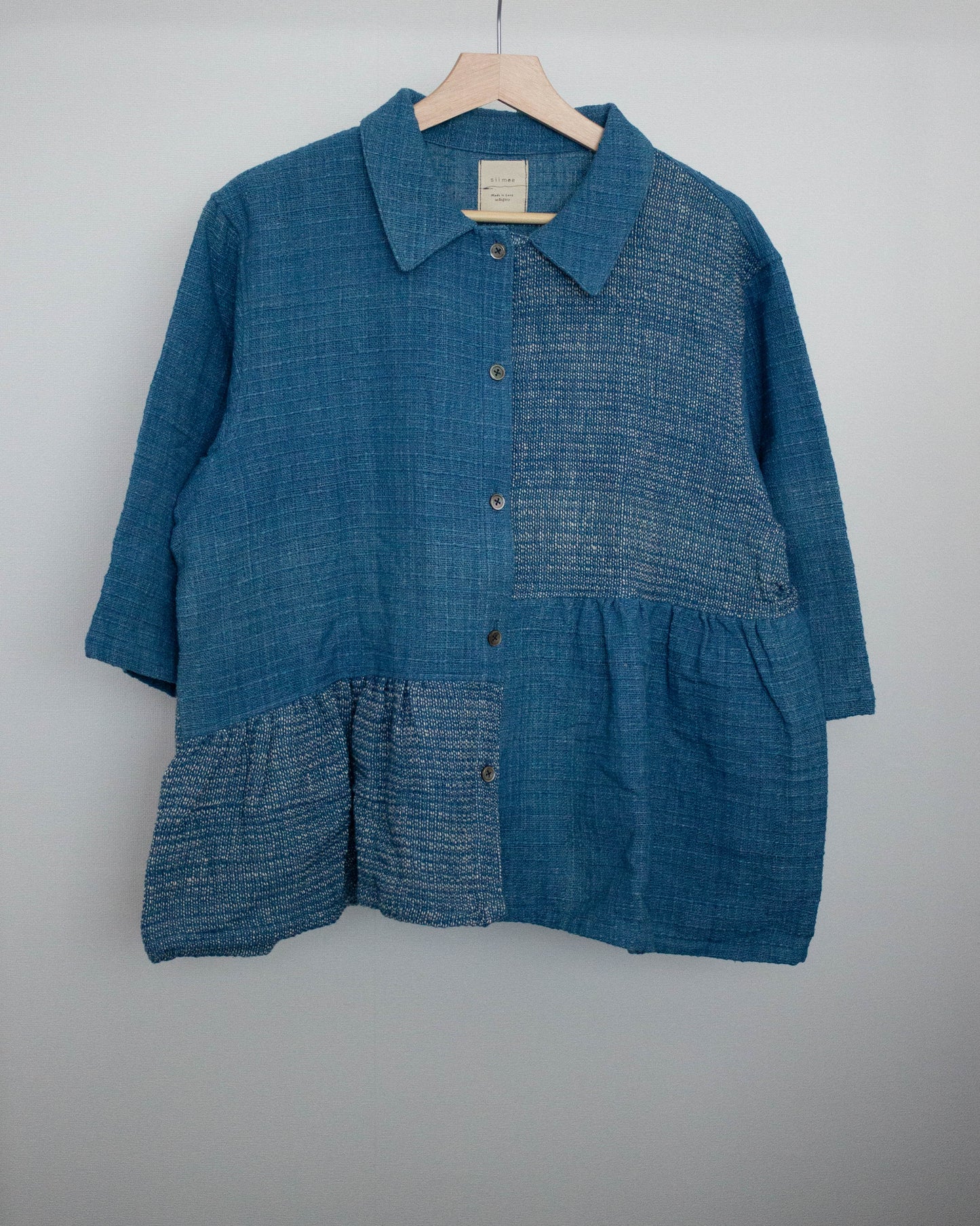 teela shirt  藍のテキスタイルミックス